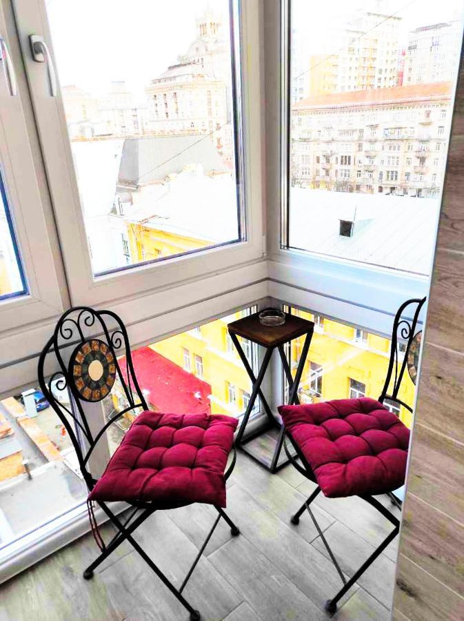 Sauna, Big Jacuzzi , Khreshchatyk Apartments Kyjev Exteriér fotografie