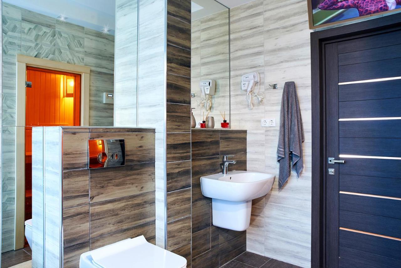 Sauna, Big Jacuzzi , Khreshchatyk Apartments Kyjev Exteriér fotografie